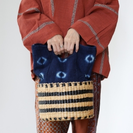 Indigo cotton basket bag with handheld