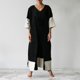 Karen robe, black & white, size M