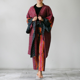 Black & dark ruby batik kimono top 