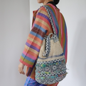 Ethnic bucket bag with natural stripe piad-1